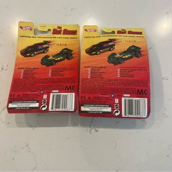 Hot Wheels Die-Cast Car Collection - Assorted Colors - Picture 9 of 10